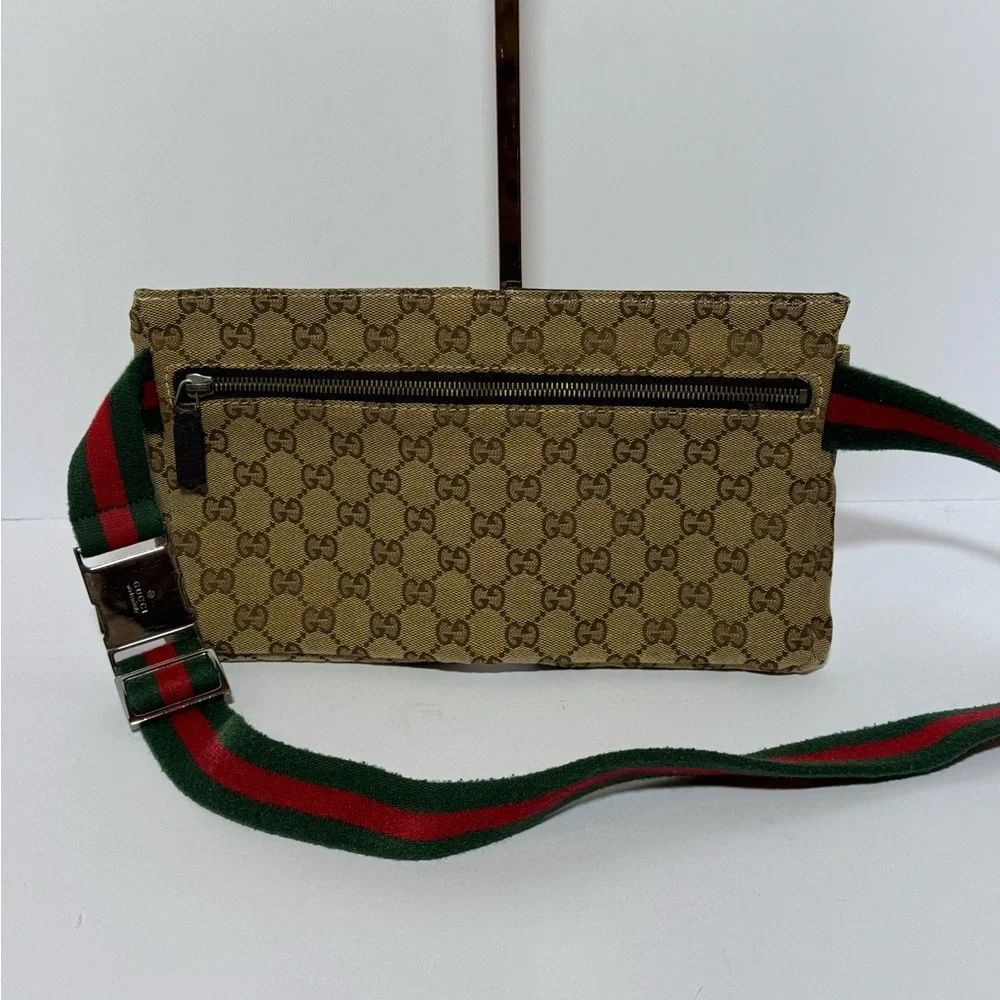 Gucci Beige and Brown GG Belt Bag - Picture 5 of 15